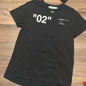 Off White 2017 seasonal edition t shirt small